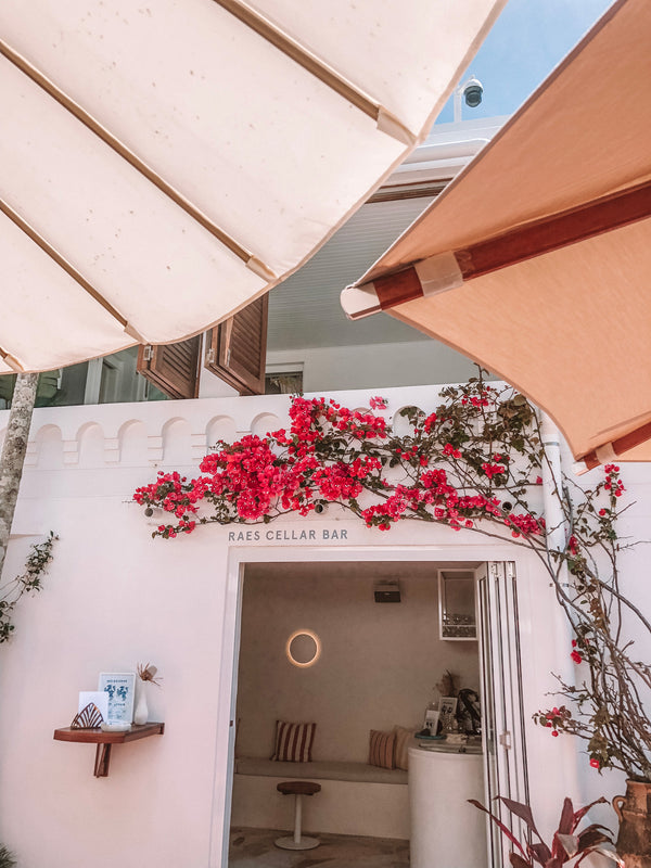 TRAVEL GUIDE BYRON BAY SPELL USA