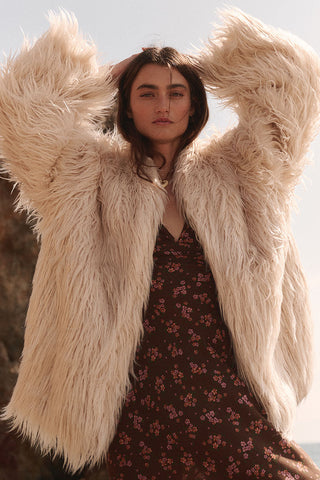 spell-cloudninejacket-cream-2015_26716bd5-cc71-47e4-b998-47929a921361-jpg