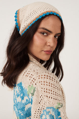 coastal-granny-head-scarf