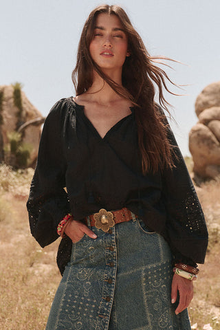 spell-loveintheafternoon-laceblouse-midnightrose-4941_c4d0fbf5-314b-4733-8539-2c5fb78aa3ff-jpg