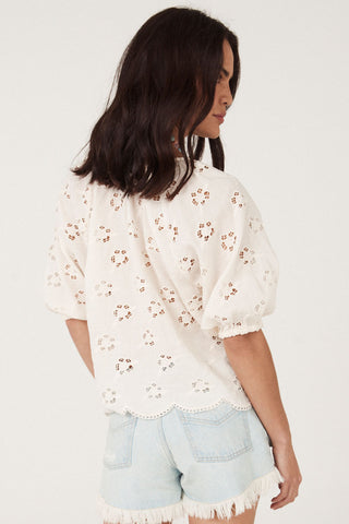love-note-broderie-blouse