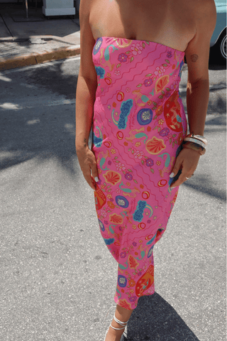 aquarius-strapless-bias-dress-cosmopolitan-pink