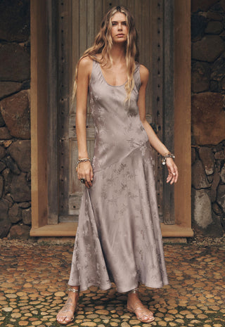 Elevated, Ready-to-Wear Boho Dresses & Gowns SPELL - USA Elevated, Ready-to-Wear Boho Dresses & Gowns SPELL - USA