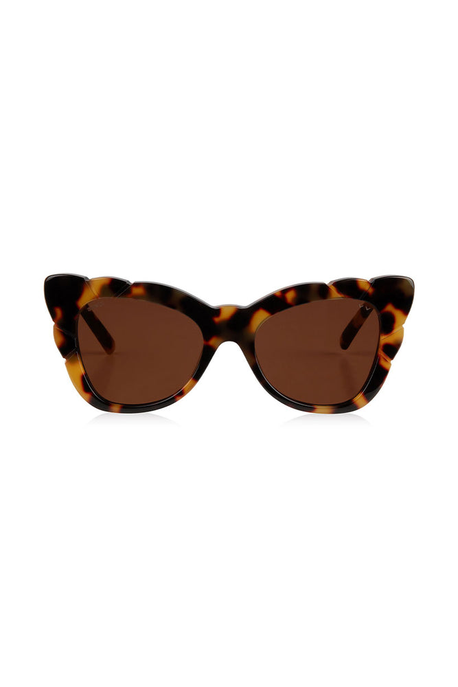 Marilyn with Solid Brown Lens