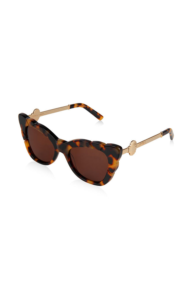 Marilyn with Solid Brown Lens