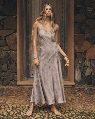 Shop Elevated Linen Clothing SPELL - USA Shop Elevated Linen Clothing SPELL - USA