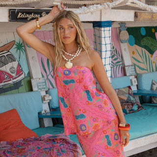 aquarius-strapless-top