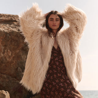 spell-cloudninejacket-cream-square_73ebea6e-2241-497d-9d19-0361c79f1aae-jpg