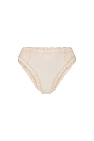 spell-melody-brief-antiquecream_207-jpg
