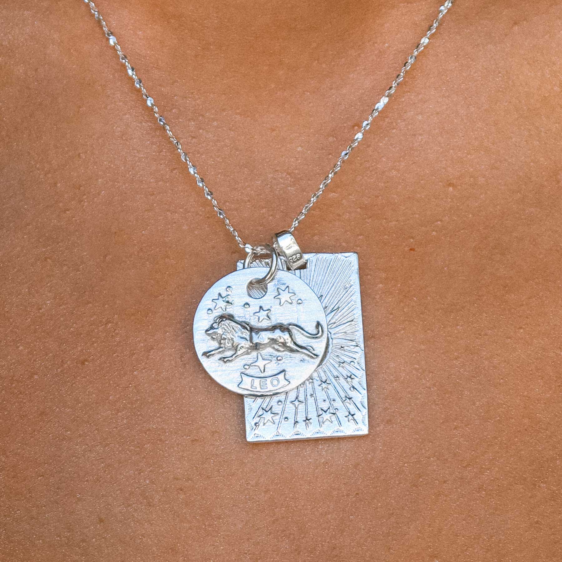 1/10ctw Diamond Leo Zodiac Sign Pendant for Women Necklace in Silver -  1CBQFG