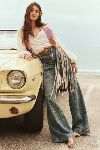 spell-roadtrip-denimjean-bandana-0834_56907b35-05df-49c1-b6e1-38401491de45-jpg