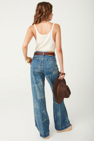 spell-roadtrip-denimjean-bandana-0940_ce5ed2fe-fcf7-4de5-929c-bcac7bc5a2db-jpg