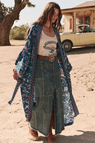 spell-roadtrip-denimskirt-bandana-6040_2c708f73-1786-417c-a6c6-fe70f0650004-jpg