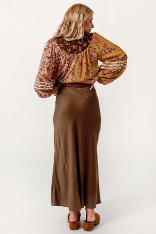 spell-saintlucia-biasskirt-chocolate-3451_1cdec1d7-117a-4650-ad2d-08eb74874cee-jpg