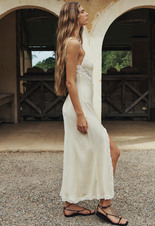 Elevated, Ready-to-Wear Boho Dresses & Gowns SPELL - USA Elevated, Ready-to-Wear Boho Dresses & Gowns SPELL - USA