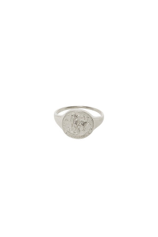 front-image-of-spell-s-aquarius-stargazer-zodiac-ring-the-hand-crafted-ring-comes-in-0-925-sterling-silver-and-features-an-embossed-artwork-of-the-zodiac-sign