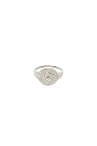 front-image-of-spell-s-gemini-stargazer-zodiac-ring-the-hand-crafted-ring-comes-in-0-925-sterling-silver-and-features-an-embossed-artwork-of-the-zodiac-sign