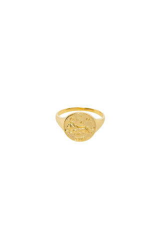 front-image-of-spell-s-leo-stargazer-zodiac-ring-the-hand-crafted-ring-comes-in-22k-gold-vermeil-and-features-an-embossed-artwork-of-the-zodiac-sign
