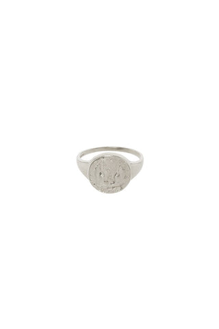 front-image-of-spell-s-virgo-stargazer-zodiac-ring-the-hand-crafted-ring-comes-in-0-925-sterling-silver-and-features-an-embossed-artwork-of-the-zodiac-sign
