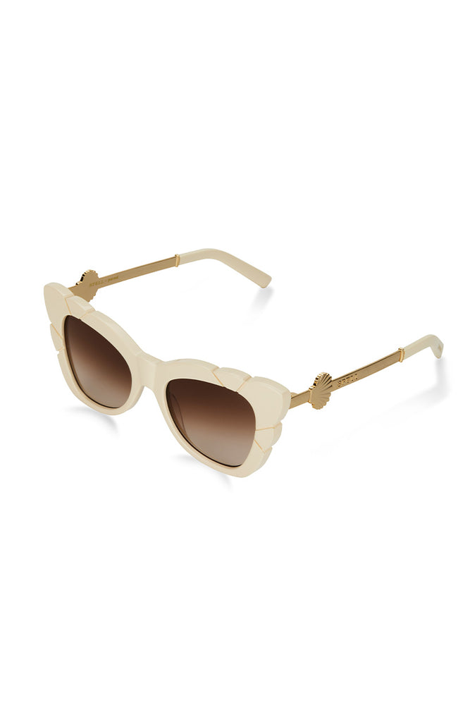 Marilyn with Brown Gradient Lens Sunglasses